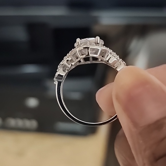 CZ Ring - Picture 5 of 7